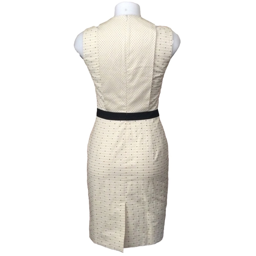 Piazza Sempione Sleeveless Knee Length Dress - Picture 3 of 9